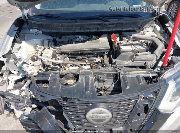 KNMAT2MT4JP572841 2018 NISSAN ROGUE Silver 