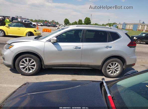 KNMAT2MT4JP572841 2018 NISSAN ROGUE Silver 