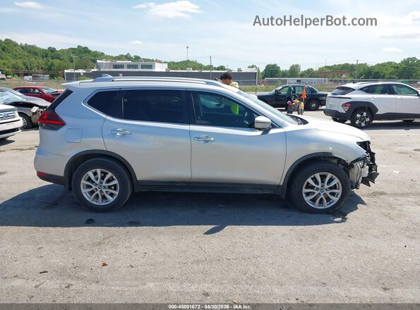 KNMAT2MT4JP572841 2018 NISSAN ROGUE Silver 