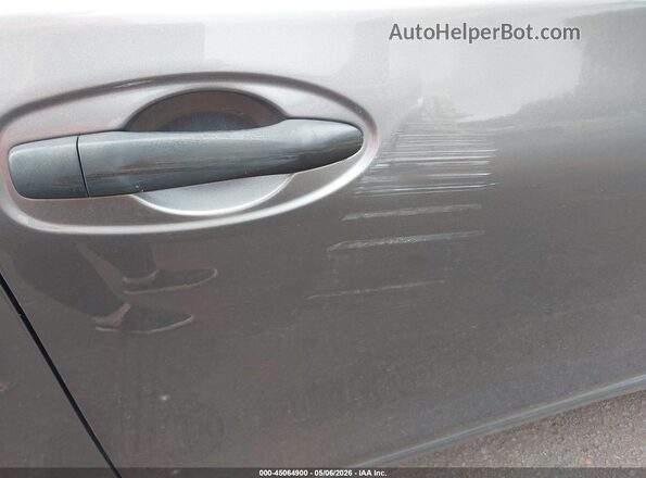 KNMAT2MT5GP691006 2016 NISSAN ROGUE Gray Widok wnętrza z tyłu