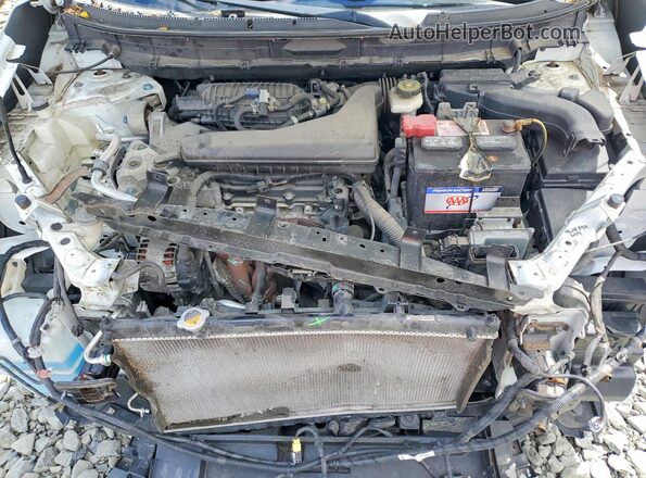 KNMAT2MT5GP717555 2016 NISSAN ROGUE White 