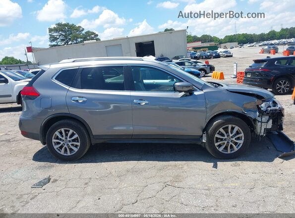 KNMAT2MT5HP549126 2017 NISSAN ROGUE Gray Սալոնի հետևի տեսք
