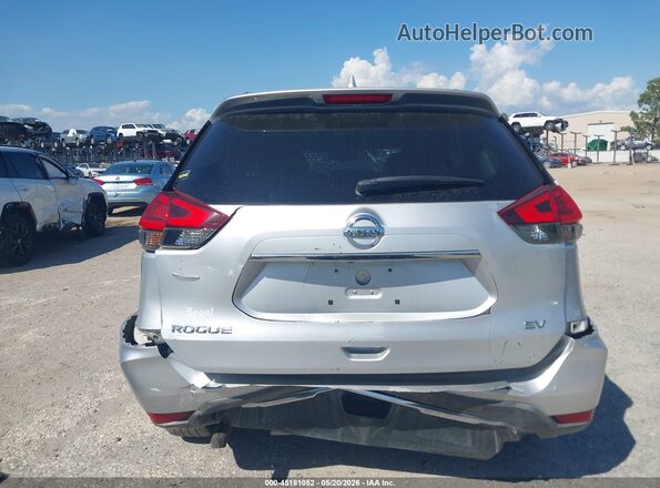KNMAT2MT6HP538460 2017 NISSAN ROGUE Silver 