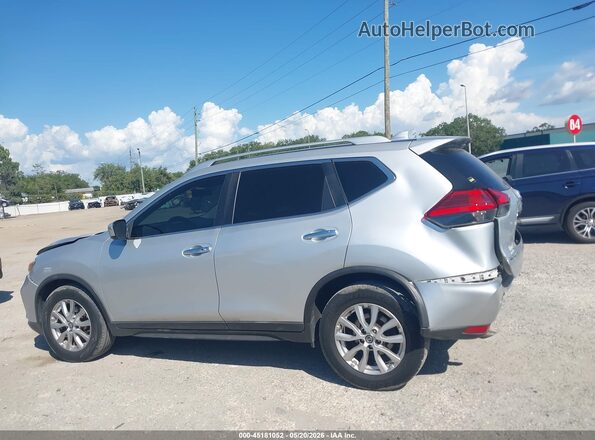 KNMAT2MT6HP538460 2017 NISSAN ROGUE Silver Սալոնի 360 աստիճան տեսք