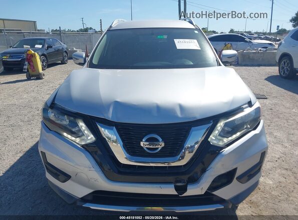 KNMAT2MT6HP538460 2017 NISSAN ROGUE Silver Սարքավորումների վահանակի տեսք