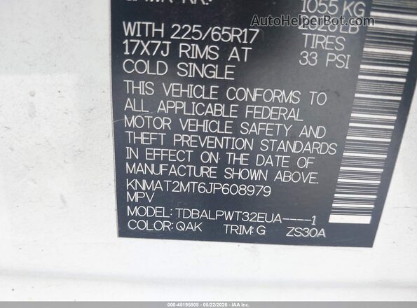 KNMAT2MT6JP608979 2018 NISSAN ROGUE White 