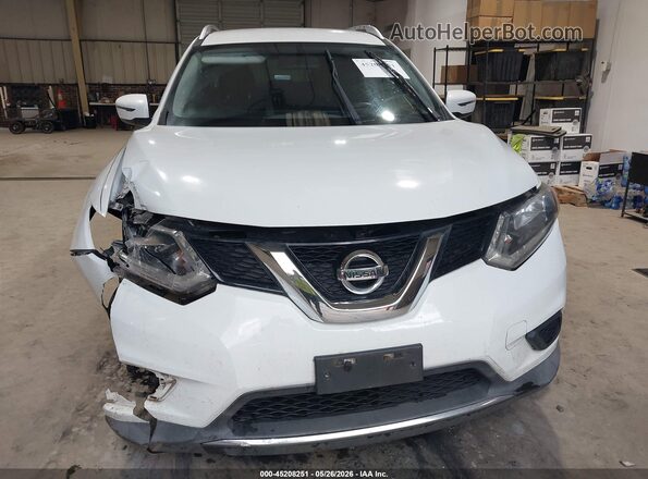 KNMAT2MT7GP709893 2016 NISSAN ROGUE White Vista frontal