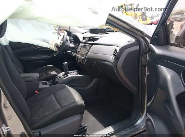 KNMAT2MT8JP521469 2018 NISSAN ROGUE Gray Vista interior delantera