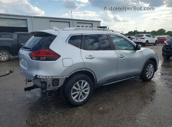 KNMAT2MT8JP537445 2018 NISSAN ROGUE Silver 