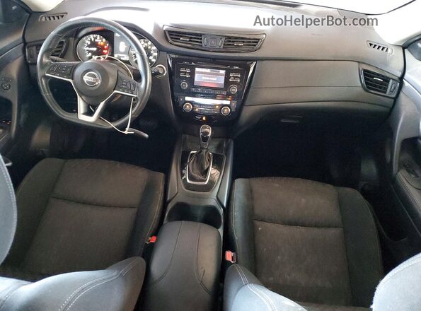 KNMAT2MT9HP524097 2017 NISSAN ROGUE Gray Widok deski rozdzielczej