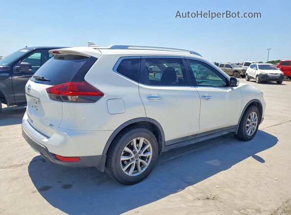 KNMAT2MT9JP564279 2018 NISSAN ROGUE White 