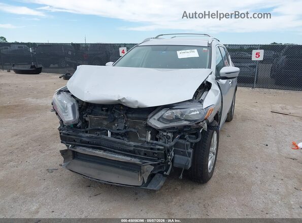 KNMAT2MTXJP546003 2018 NISSAN ROGUE Silver 