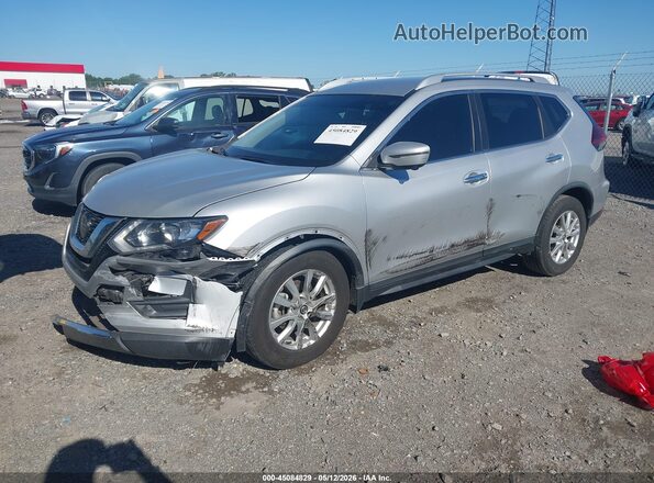 KNMAT2MTXJP586050 2018 NISSAN ROGUE Silver 