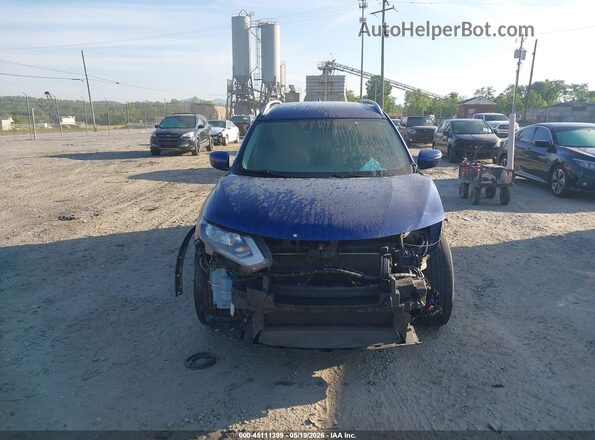 KNMAT2MV0HP561024 2017 NISSAN ROGUE Blue Вид задньої частини салону