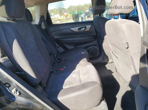 KNMAT2MV1GP674365 2016 NISSAN ROGUE Black Вид задньої частини салону