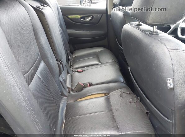 KNMAT2MV1HP590483 2017 NISSAN ROGUE Черный 