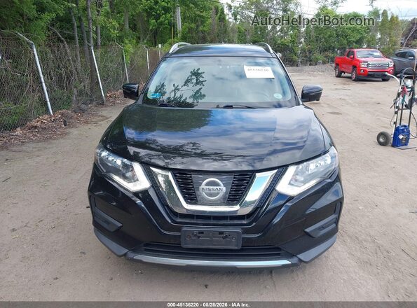 KNMAT2MV1HP590483 2017 NISSAN ROGUE Черный 
