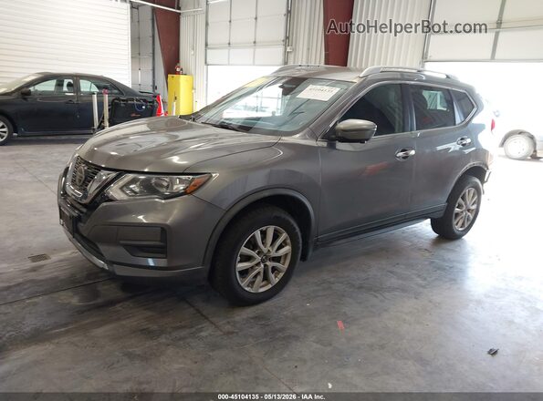 KNMAT2MV1JP505339 2018 NISSAN ROGUE Gray წინა მარცხენა ხედი სამი მეოთხედიდან