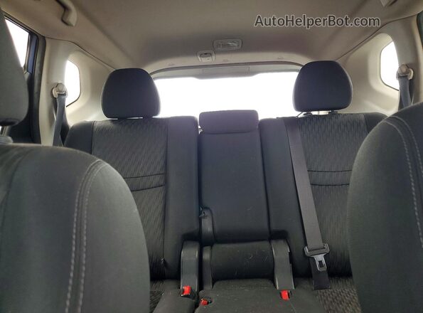 KNMAT2MV2HP537727 2017 NISSAN ROGUE Blue Հետևի նստատեղերի տեսք