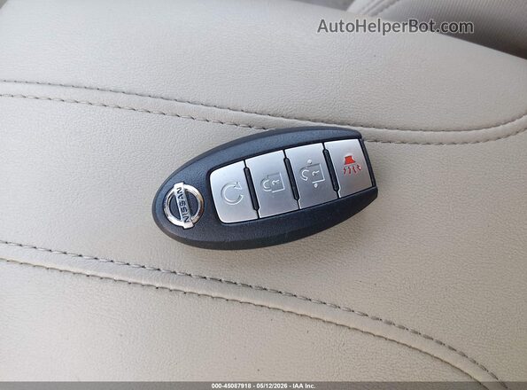 KNMAT2MV2HP597927 2017 NISSAN ROGUE Gray Առջևի վահանակի տեսք