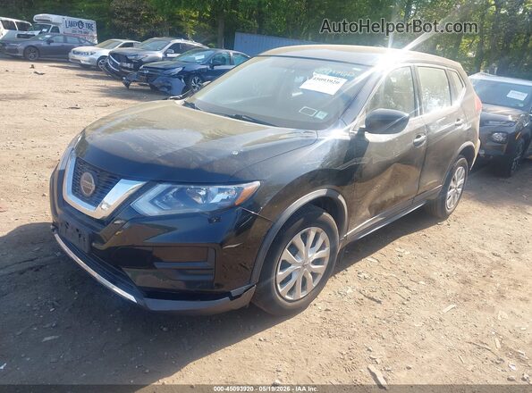 KNMAT2MV2JP568255 2018 NISSAN ROGUE Черный Передняя левая четверть