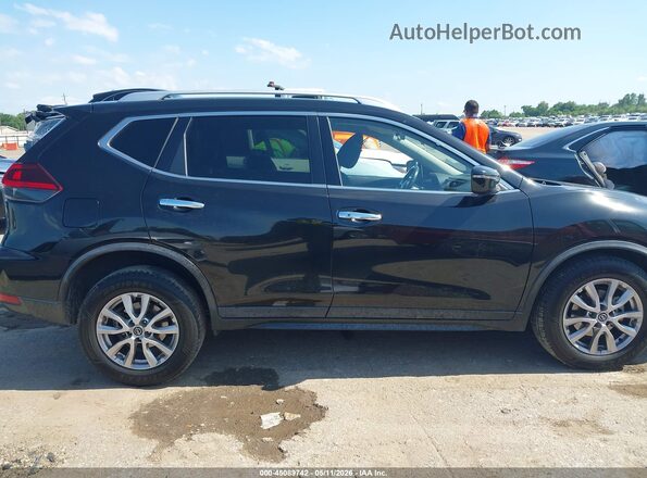 KNMAT2MV2KP507361 2019 NISSAN ROGUE Black უკანა სალონის ხედი