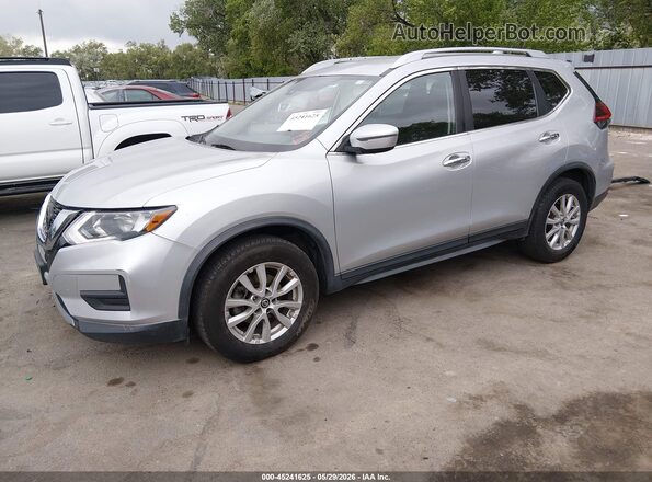 KNMAT2MV2KP520546 2019 NISSAN ROGUE Silver Vista tres cuartos delantera izquierda
