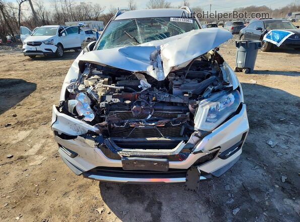 KNMAT2MV3HP504378 2017 NISSAN ROGUE Silver Вид спереду