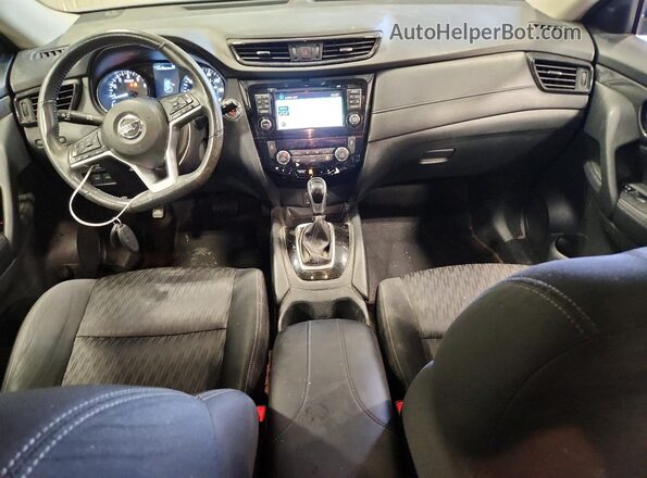 KNMAT2MV4HP558868 2017 NISSAN ROGUE Gray Widok deski rozdzielczej