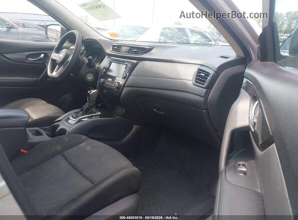 KNMAT2MV4JP514617 2018 NISSAN ROGUE Silver 