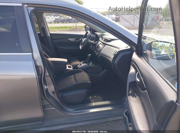 KNMAT2MV4KP508558 2019 NISSAN ROGUE Серый Вид салона спереди
