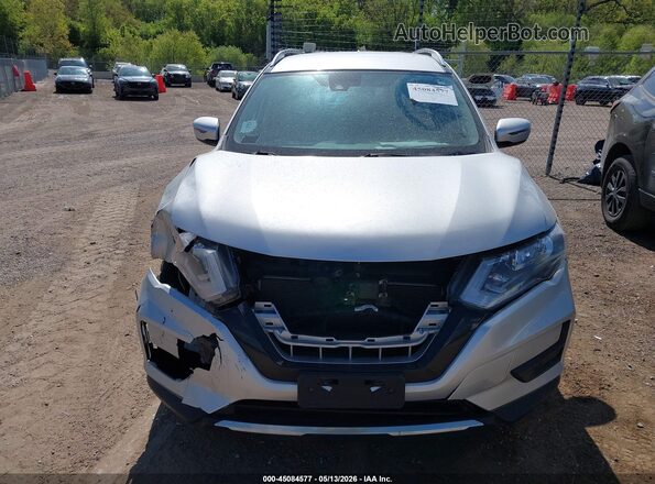 KNMAT2MV4LP500770 2020 NISSAN ROGUE Silver უკანა სალონის ხედი
