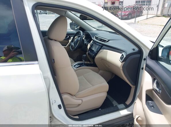 KNMAT2MV5GP685059 2016 NISSAN ROGUE White 