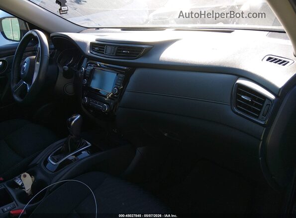 KNMAT2MV5JP565799 2018 NISSAN ROGUE Black Widok wnętrza z przodu