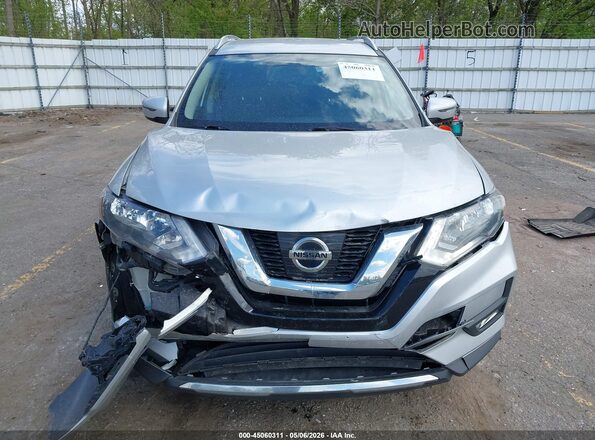 KNMAT2MV6HP601669 2017 NISSAN ROGUE Silver Instrument cluster view