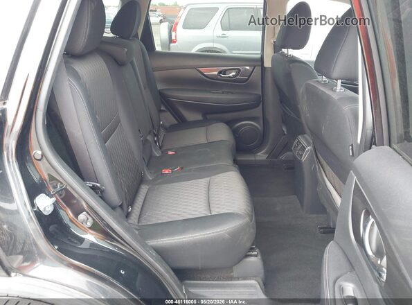 KNMAT2MV6JP616825 2018 NISSAN ROGUE Black 