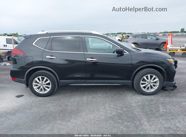 KNMAT2MV6JP616825 2018 NISSAN ROGUE Black 