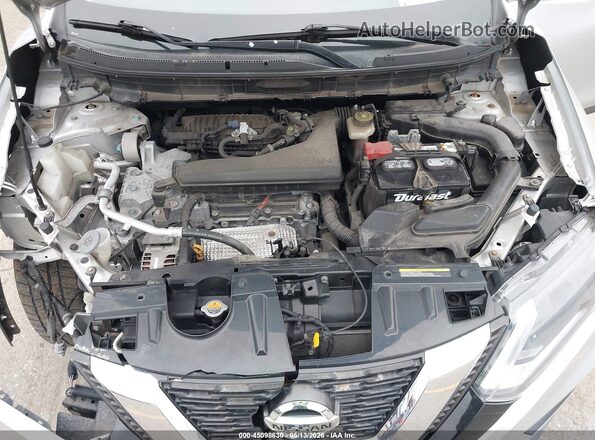 KNMAT2MV7HP545354 2017 NISSAN ROGUE Silver 