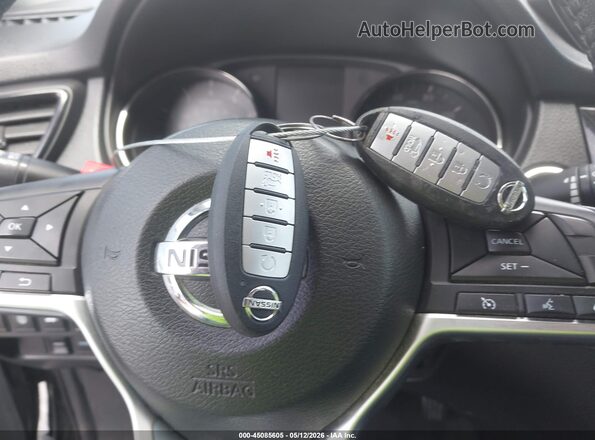 KNMAT2MV7KP501166 2019 NISSAN ROGUE Black Вид панелі приладів