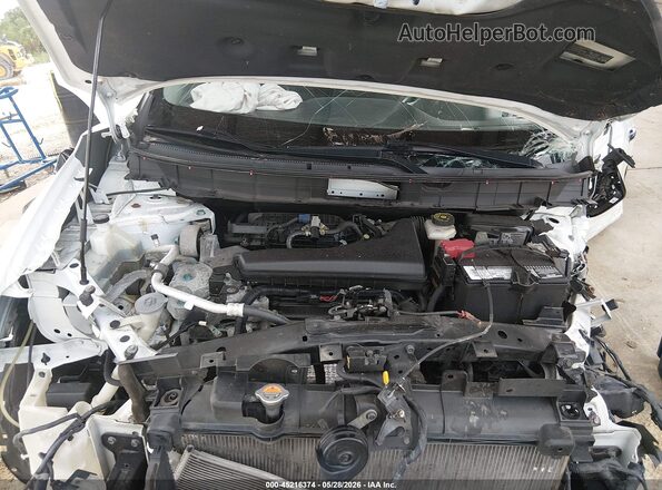 KNMAT2MV8HP503534 2017 NISSAN ROGUE White Вид ззаду