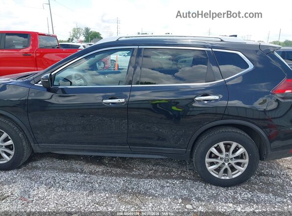 KNMAT2MV8HP557612 2017 NISSAN ROGUE Черный 