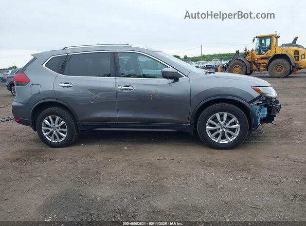 KNMAT2MVXHP540228 2017 NISSAN ROGUE Gray 