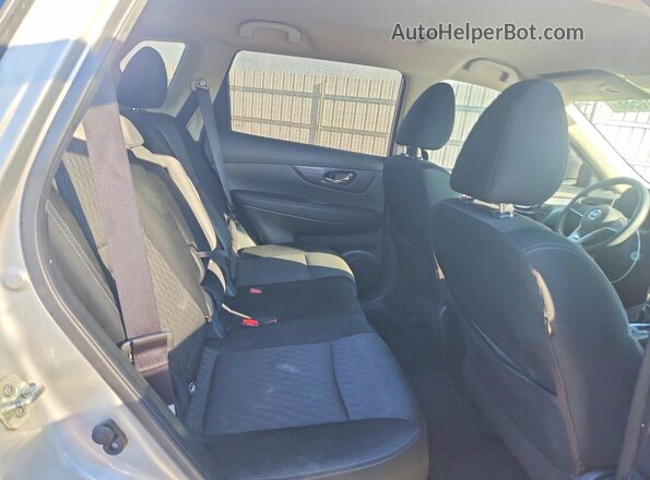 KNMAT2MVXHP587811 2017 NISSAN ROGUE Silver 