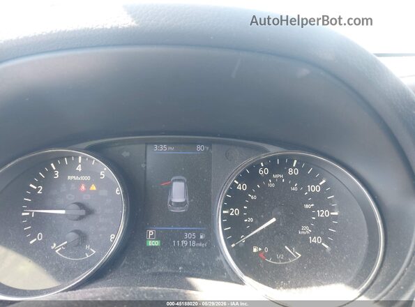 KNMAT2MVXJP599222 2018 NISSAN ROGUE Silver Հետևի նստատեղերի տեսք