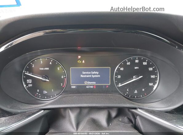 LRBAZLR41PD059920 2023 BUICK ENVISION Red Widok tylnych siedzeń