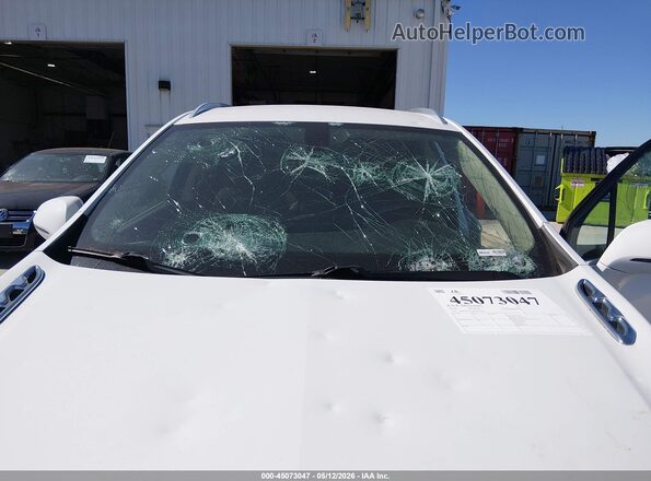 LRBFX1SA2JD024052 2018 BUICK ENVISION Белый Вид спереди