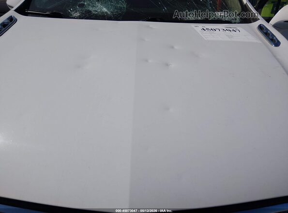 LRBFX1SA2JD024052 2018 BUICK ENVISION Белый 