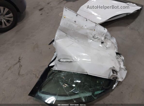 LRBFX2SA2KD026617 2019 BUICK ENVISION White 
