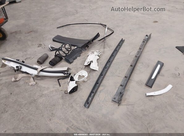 LRBFX2SA2KD026617 2019 BUICK ENVISION White Սարքավորումների վահանակի տեսք