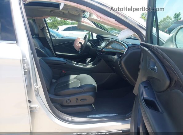 LRBFX2SA5KD111077 2019 BUICK ENVISION Silver Vista interior delantera